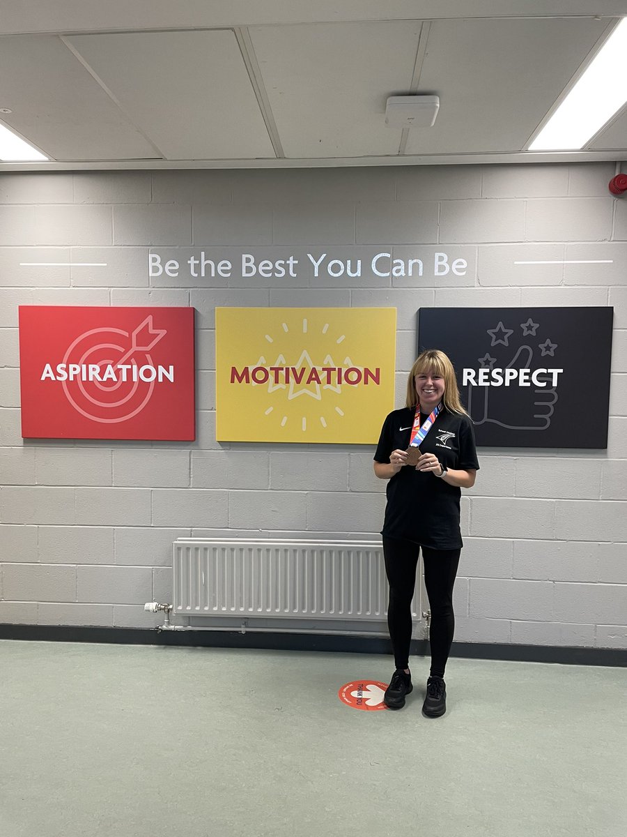 Boness_Academy's tweet photo. Congratulations to @missstein12 who ran the London marathon on Sunday in 4 hours 30 minutes!! Fantastic effort! https://t.co/vLhru3HWdz