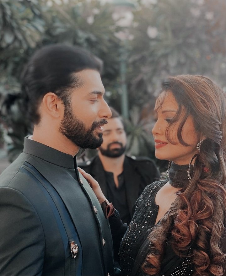 steamyaffairss's tweet image. them🥺🖤
#Shadaa