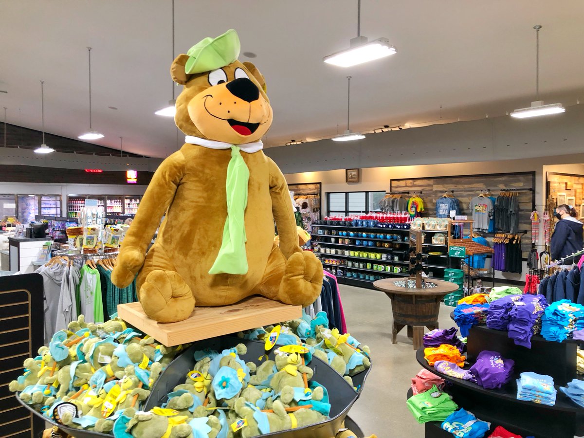 Popped over to the store at <a href="/campjellystone/">Jellystone Park</a>. Loving all of the Yogi Bear merch! #jellystonepartner #jellystoneky #jellystonepark #yogibear #camping