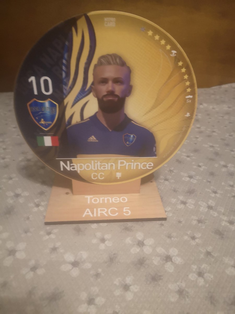Vincitore del giveaway, ringrazio
<a href="/MyProCard/">MyProCard</a> e  per la realizzazione <a href="/CrfFut/">Cartas Fut CRF</a>  per la bellissima card 3D
<a href="/pctransfermarkt/">🇮🇹 PRO CLUBS TRANSFERMARKT🔍</a> @OffSideOfficiaI
@BocaNaplesPro
<a href="/BocaGamingASD/">ASD_BOCA_GAMING</a>