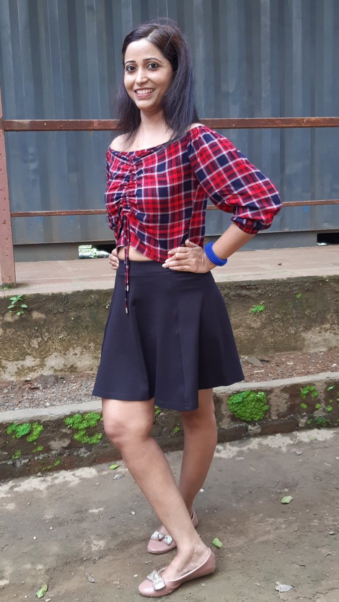NehikaR's tweet photo. Shooting Time....#actorslife #colorschannel #NimaDenzongpa #tvserial #actorslife https://t.co/LjGB7rawYC