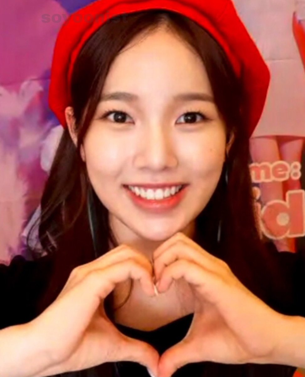 SOBBING LOOK AT HER