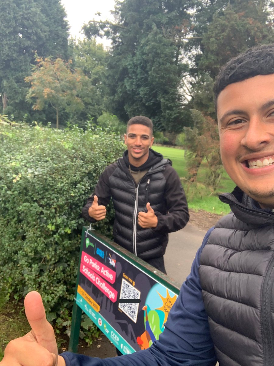 AldermoorPE's tweet photo. Mr Ashmore and Mr Bowes have been out collecting points this morning.
#TriplePointsTuesday
#Goparks
@CovSport
@SGOCoventryEast
@SGOCoventryWest https://t.co/5mk47F1v05