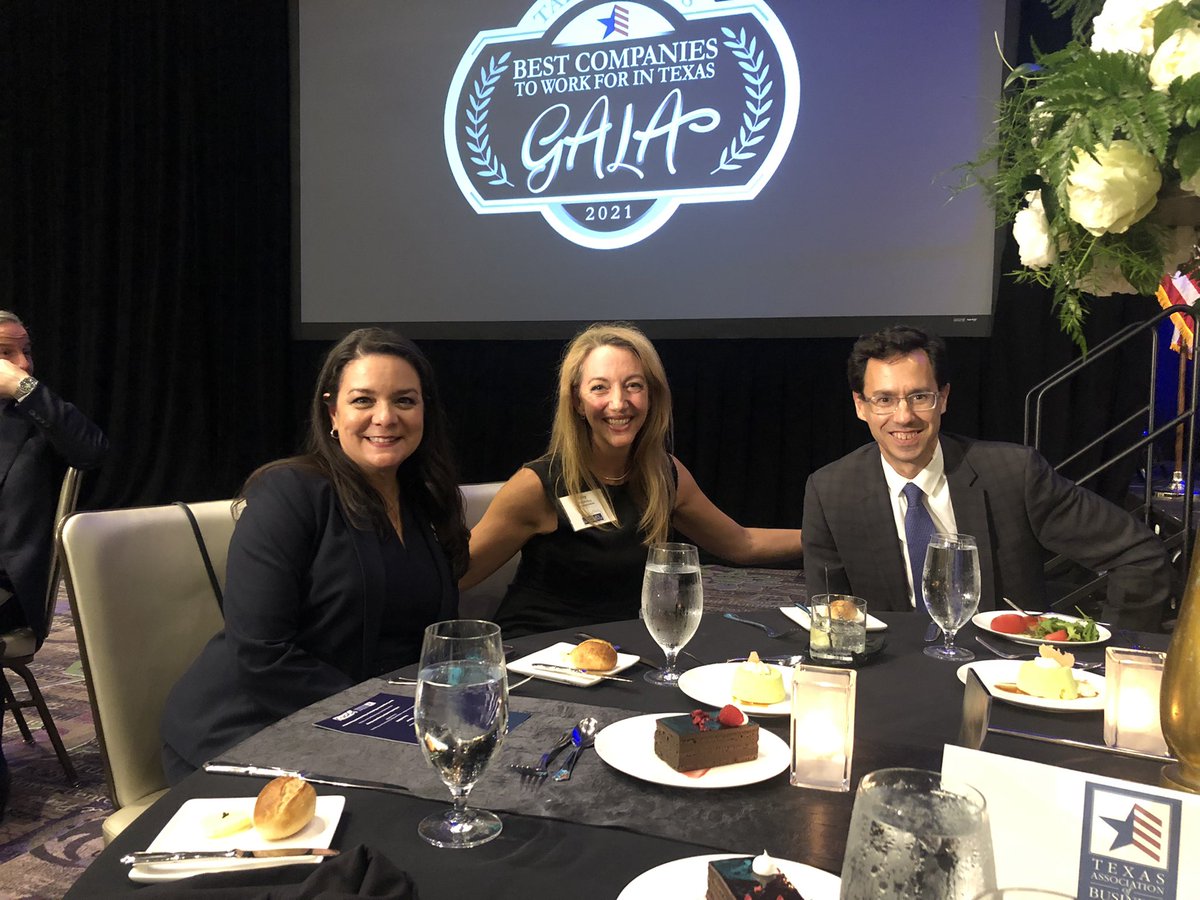 Irayda Flores tweet media