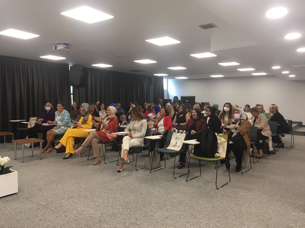 DEVA Partisi Kadın Çalışmaları Başkanlığı olarak 1. Değerlendirme toplantımızı yapmak üzere Ankara’da buluştuk.

Kadınların yaşadığı tüm sorunlara karşı #DEVAkadında diyoruz.

<a href="/devapartisi/">DEVA Partisi</a> 💧🌱