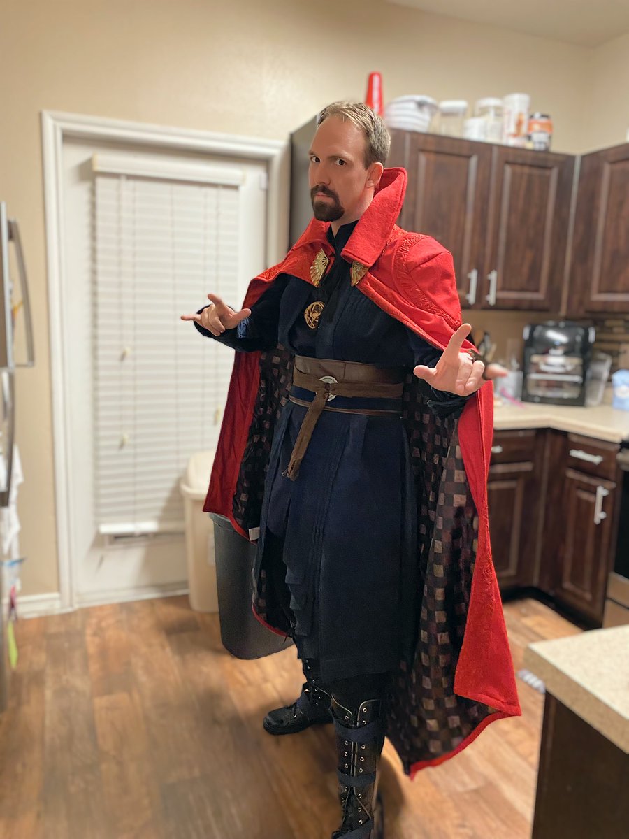 TitanBrummond's tweet photo. It’s about time… #LSWSpiritWeek #teacherspirit https://t.co/ziJA7lqESu