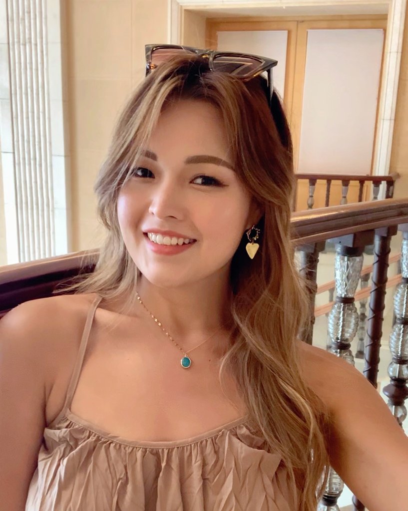 JieunRezeau's tweet image. 제주의 태양에 자연스럽게 그을렸던  내 스킨컬러 너무 좋았는데🙋🏻‍♀ 태닝하러 제주 또 가고 싶어요? 남편?? 보고있어요? ㅋㅋ #missingjeju #missingsun 🌞🏝️