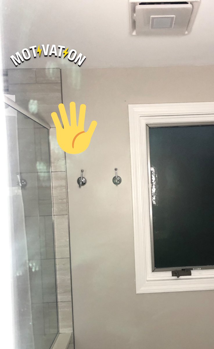 I’m doing this 5 day challenge: app.growthday.com/challenge/high5  and setting intentions for myself. I have one suggestion that could make it better-<a href="/melrobbins/">Mel Robbins</a> the next edition should come with a mirror cleaning cloth. 😉 #highfivechallenge