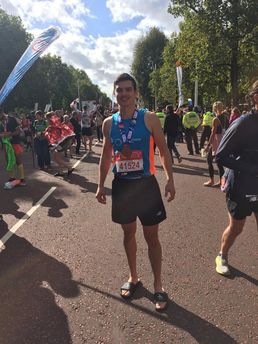 Roy_Castle_Lung's tweet photo. There's so much we want to say about every #RoysRunner who took part in both the virtual and mass event, but for now most importantly, we would like to say
THANK YOU 💙 https://t.co/Ayyi5FtWlr