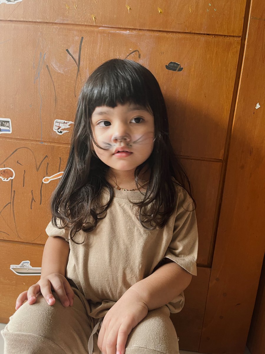 Kaka Ayak rambutnaaa udh panjang 🥺🤍