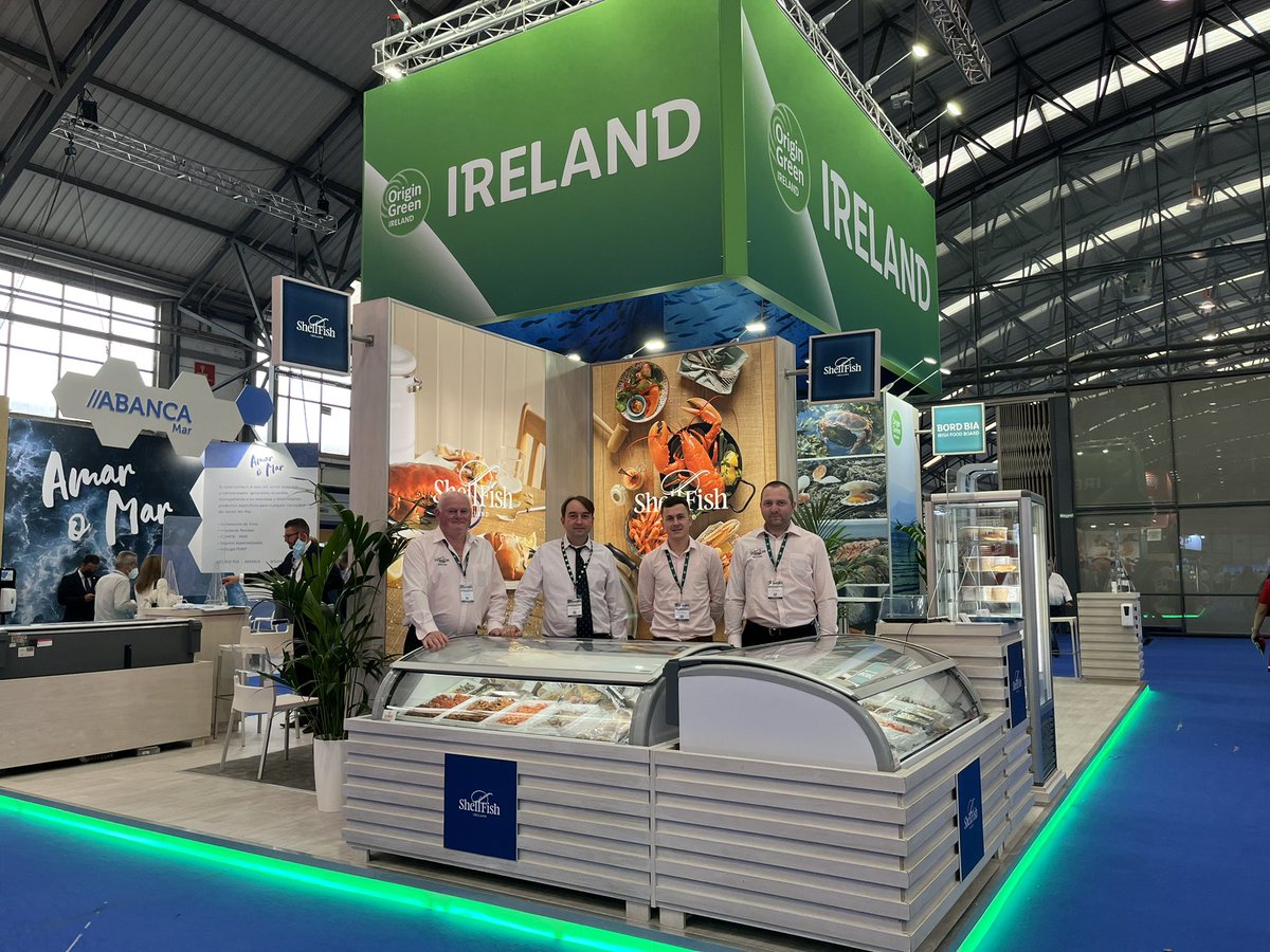 ShellfishDLM's tweet image. Great to be back at seafood shows 🇪🇸 Day 1/3 down.
A special thanks to @Bordbia for helping us with our stand!