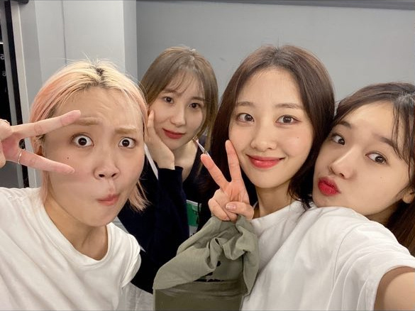 loona イヴ イブ イベント当選 ポラロイド loona イヴ イブ イベント当選 ポラロイド loona scans on X: