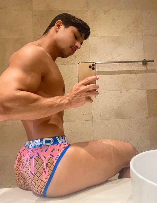 Don't let the ice cream melt🍦 💦  underwear @andrewchristian 💪🏻🍑 https://t.co/YNhLDFYFlJ<a class="tags" target="_blank" title="On Twitter" href="/?out=eyJ0eXAiOiJKV1QiLCJhbGciOiJIUzUxMiJ9.eyJpYXQiOjE3MTk3MDM3OTEsImlzcyI6InR3cG9ybnN0YXJzLmNvbSIsIm5iZiI6MTcxOTcwMzc5MSwiZXhwIjoxNzUxMjM5NzkxLCJyZWRpcmVjdF91cmwiOiJodHRwczovL3R3aXR0ZXIuY29tL2FuZHJld2NocmlzdGlhbiJ9.VEMCwTI_wCsYZzUQnERL5gMTjb05MwNAKT1yW8wVZCEtXTNr-9fWiS2cqK7DVETI10HK-8X_crtSvxUJqtjhyQ">@andrewchristian</a>