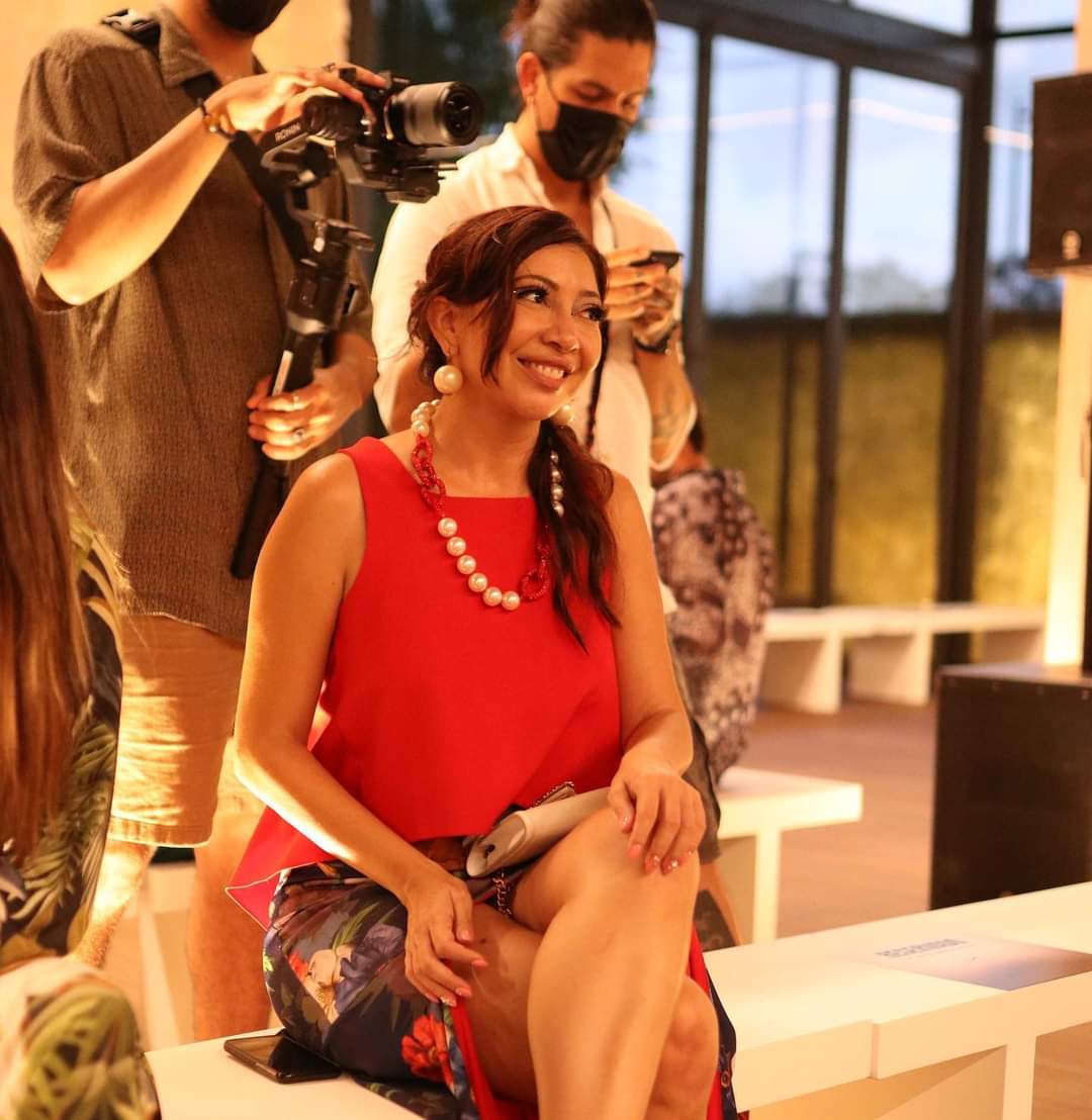 ligiaaguayo's tweet photo. El segundo día de @fashionweek_mx #mérida fue un picnic en #sanantoniohool con pasarelas de #armandotakeda y #collectivaconcepcion
Mi #look #mabmx y @AtTalavera #joyeria @gustavohelguera @AlineMoreno17 #mua @AnnieSaenzz #beautyartmexico
#mbfwmx15 #fashionweekméxico #midwoman https://t.co/RyKENNm9yY