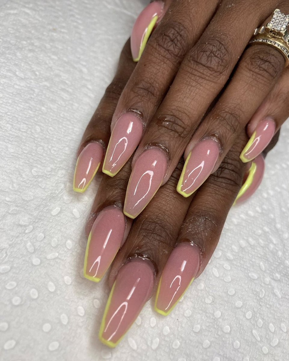 spiritgirltasha's tweet photo. I am crushing on my own work πππ
This set I did a while ago, but they are still a heart throbber πππ
#nails #nailinspo #boojiBEE #nailtech #cincinnati #cincy #cincinnatinails #GETSTUNG #Nailsalon #cincinnatinailsalon https://t.co/eFQeKctZOU