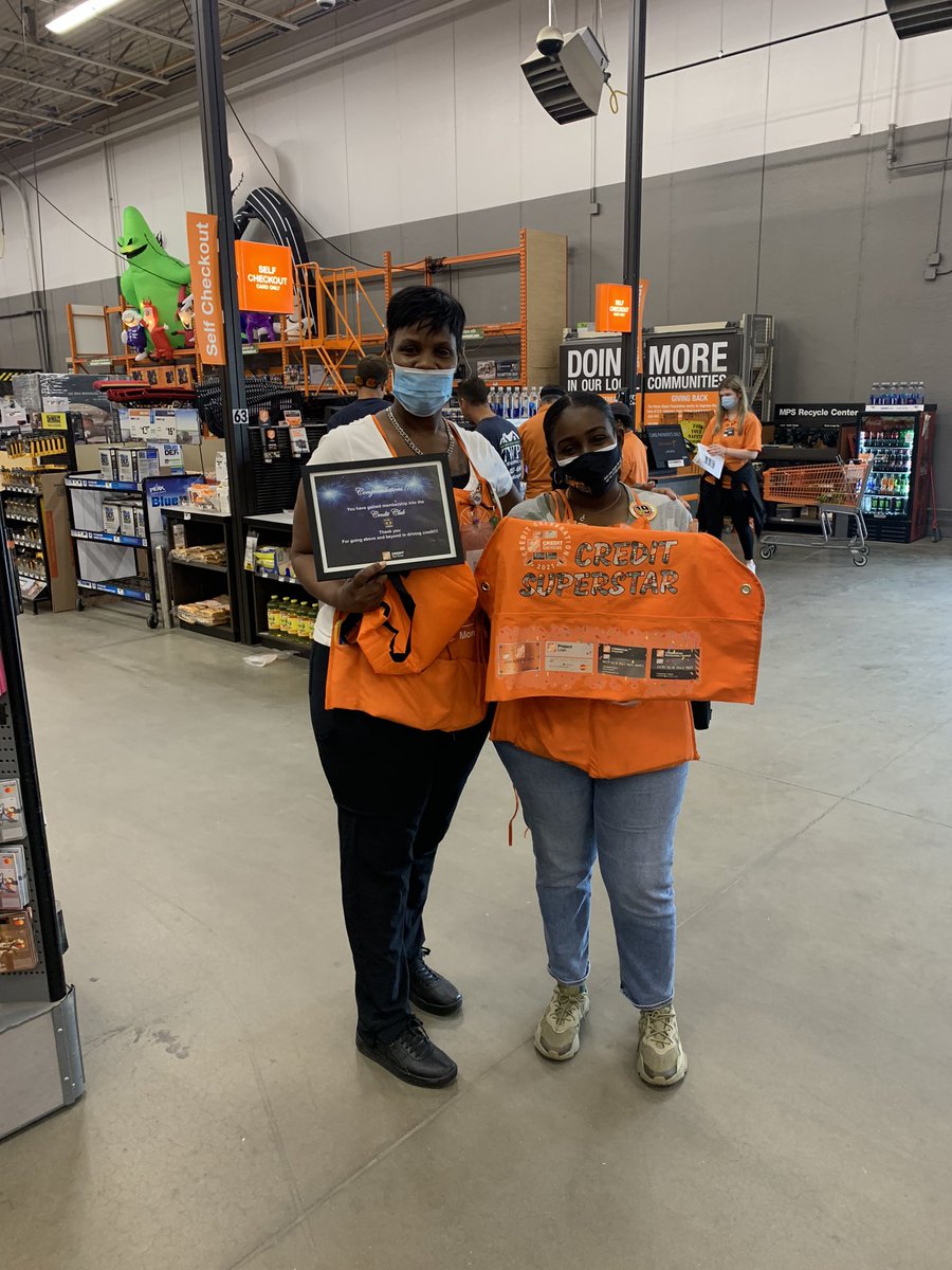 Recognizing our dedicated Cashiers Lisa, Tequila and Jackie for their improved credit performances- keep up the great work!