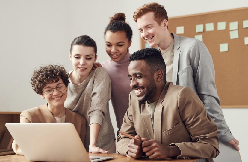 TimoRueb's tweet photo. Software-Engineer (m/w/d) für unseren Bonner Standort gesucht! Was halten Sie von der Möglichkeit, an der Konzeption und #Entwicklung unserer wachsenden und innovativen #Produktfamilie mitzuwirken? Zögern Sie nicht und bewerben Sie sich: https://t.co/G3G7L34Usf https://t.co/OLPPuBhSIE