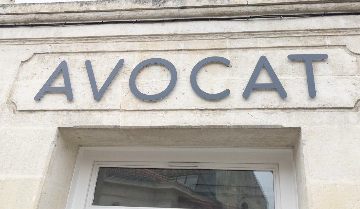 Structuration des écritures : levée de bouclier contre la Chancellerie
avenir-cotedazur.net/lois-et-chiffr…
<a href="/LEXBASE_EDITION/">LEXBASE</a>