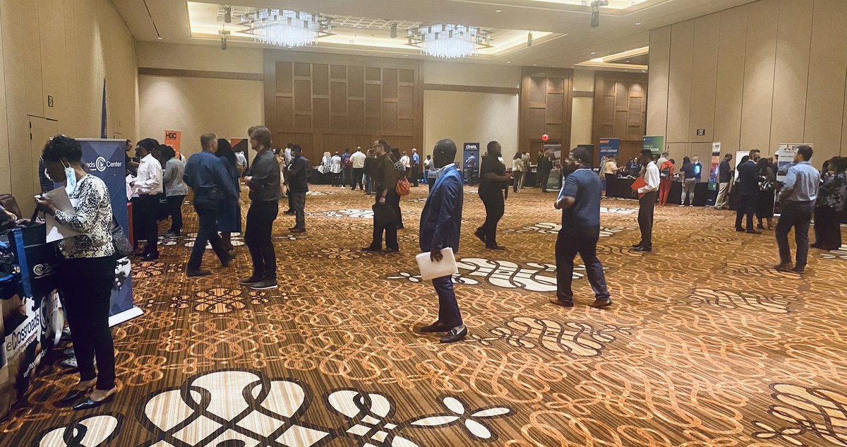voteSundermann's tweet photo. Our career fair last night was a HUGE success! 150 job seekers met with over 30 local employers offering jobs paying over $50K! Thanks to @Hardrock_Cincy for hosting the event and to @OhioMeansJobs @CityOfCincy #SWORWIB @GrowCincyUSA for cohosting. Let’s do it again soon! https://t.co/eLVelPund0
