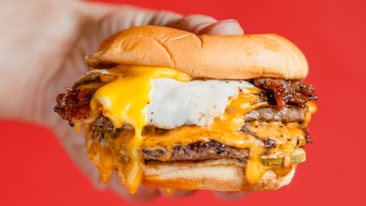 MBurgerChicago's tweet photo. Look who's back, back again 👀 
Snag the Farm Egg &amp; Bacon Burger, for a limited time. https://t.co/Stqzi2I9fs