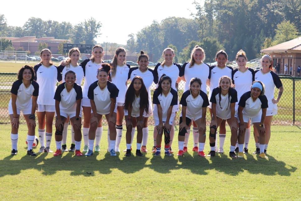 FCORO2's tweet photo. FIRST FEMALE 1st division TEAM‼️🔥 https://t.co/osEDksUnM5