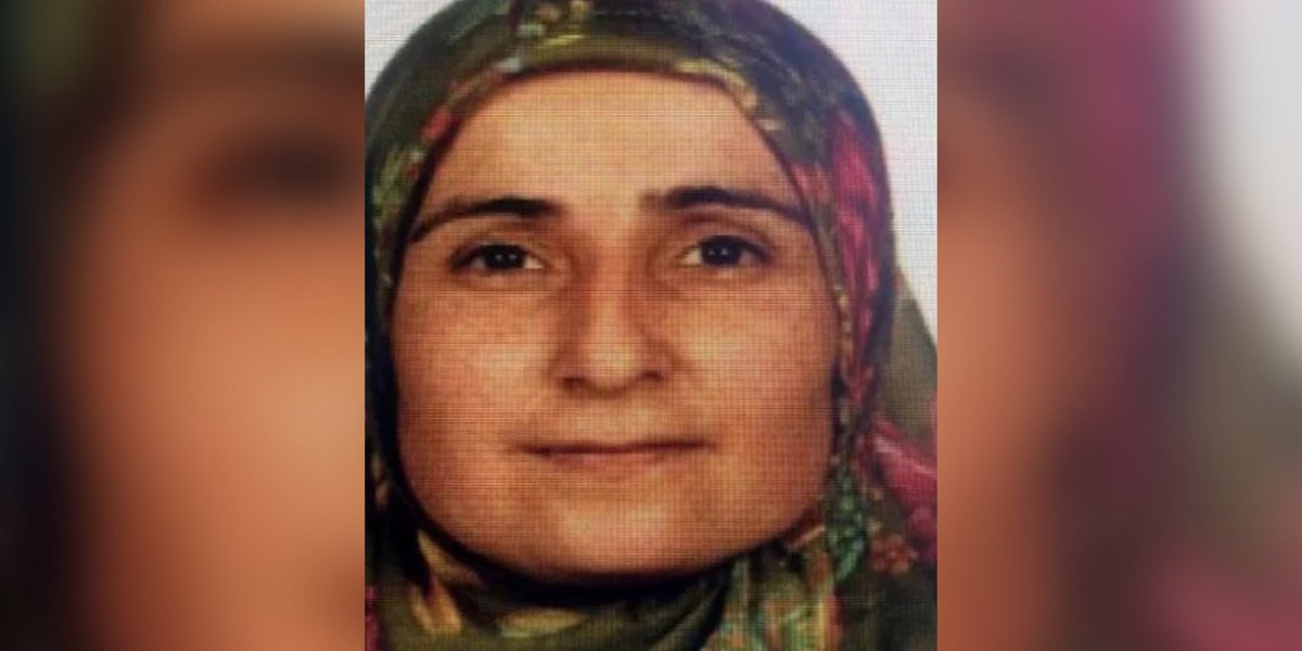 KadinCinayeti's tweet photo. #AyşeAksu Tekirdağ'da boşandığı erkek Remzi Aksu tarafından ateşli silahla öldürüldü. Ardından fail, boşanma davasında şahitlik yapan kişiyi de yaraladı. 

Kadınlar sistematik olarak boşandıkları erkek tarafından öldürülüyorlar. Boşanmak haktır. Kadınlar özgür yaşayacak. https://t.co/wHj76UpzsB