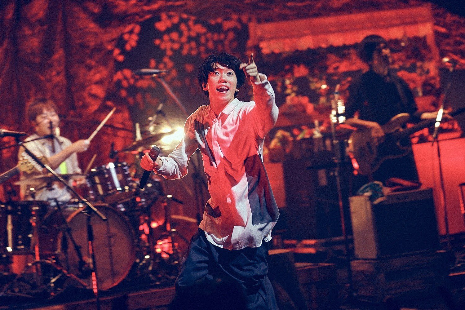 Amazon.co.jp: For. (通常盤): ミュージック