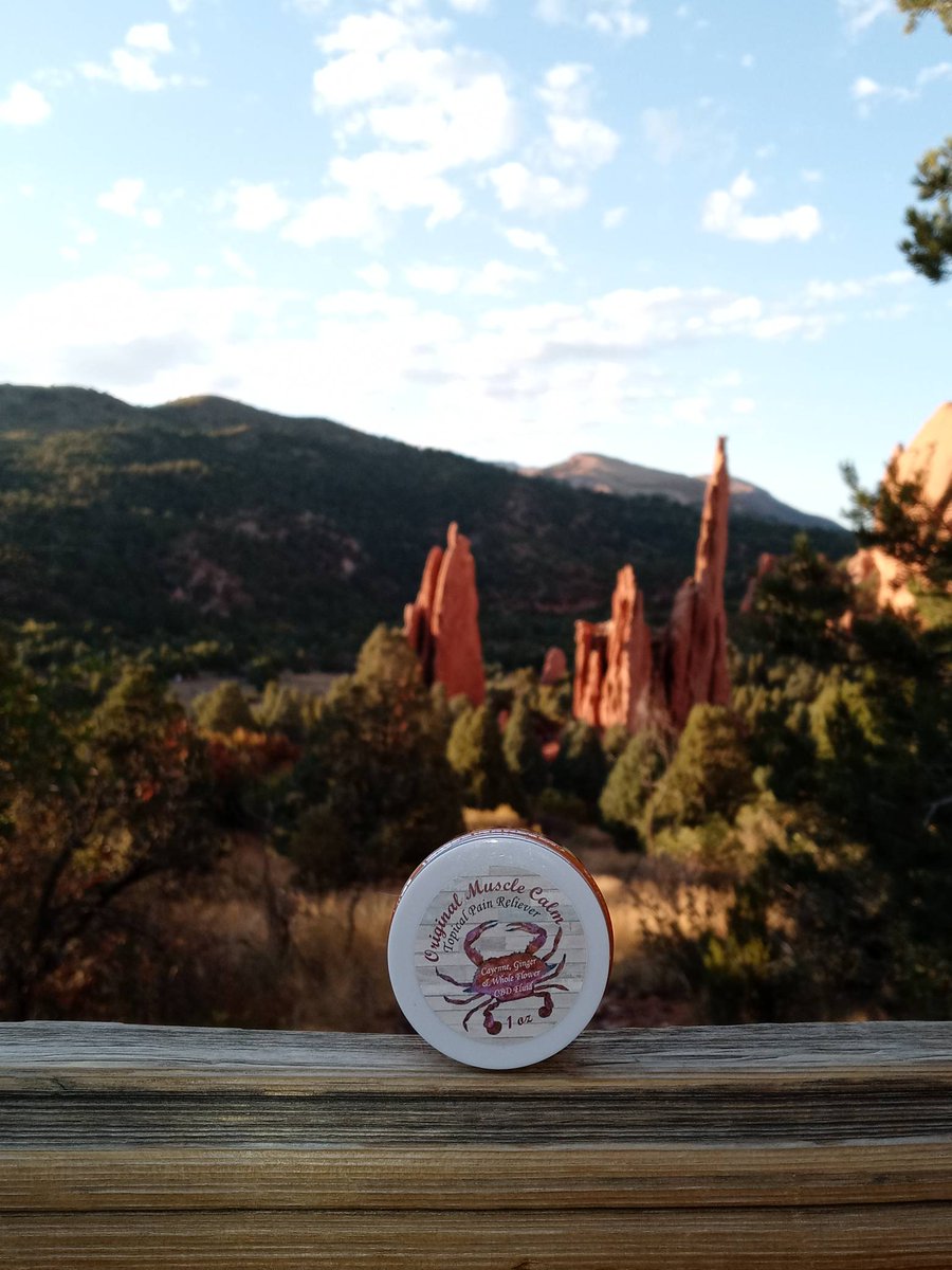 MuscleCalm's tweet image. ⛰️Pain-Free Adventures Await with 🦀Muscle Calm🦀 in Your Travel Bag!⛰️

▫️

▫️

▫️

▫️

▫️

▫️

▫️

▫️

▫️

▫️

🌊#CapeCod ⚓#WellnessWorks 🌊
#OldCapeApothecary #MuscleCalm #PainFree #Adventures #WhereInTheWorld #AdventuresAwait