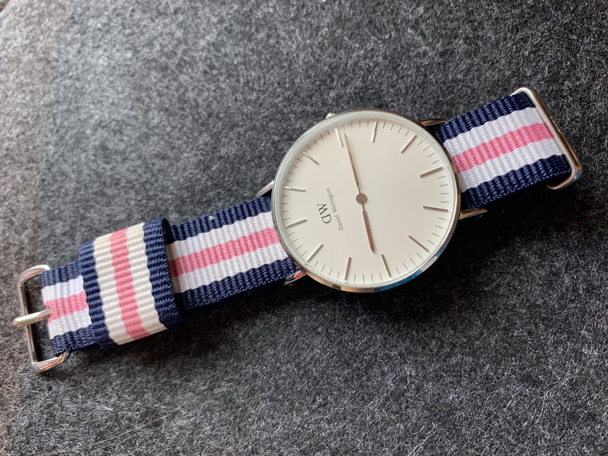 Andreaapy98's tweet photo. The valuable object I chosen is my watch. It was given by my dad on my first interview, and it always supports me during any interviews or challenges (likes what my dad does every time).
I feel encouragement when I wearing my watch.
#ObjectOfValue #ISH21 https://t.co/lkBaGADRWo