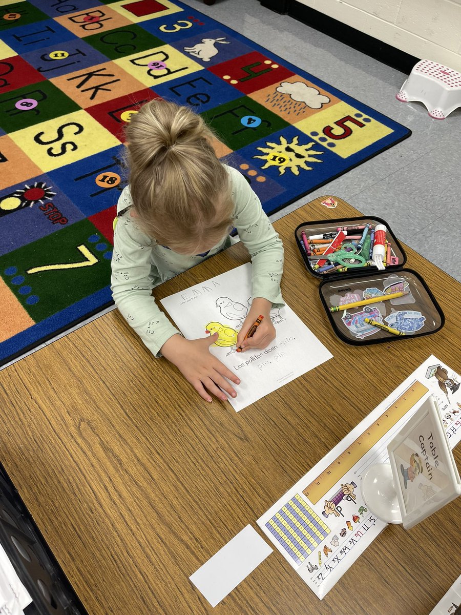 Mrs. Hennessy tweet media