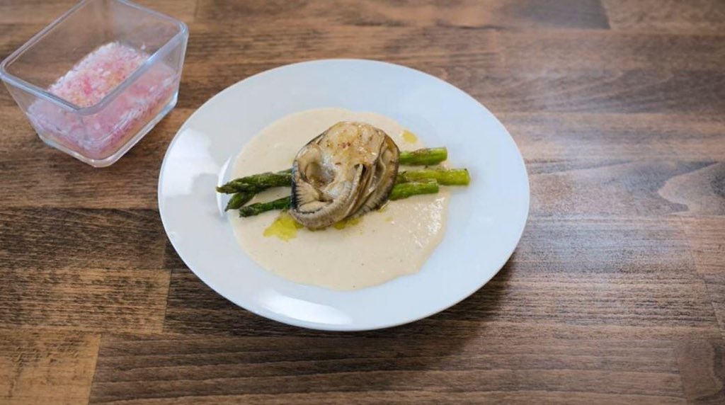 One of the dishes from last nights Farm to Feast on BBC.

Delighted they featured our award winning Millbay Oysters, some of the recipes were simply incredible!

Thank you to everyone who messaged to say they saw us... the response was so good Facebook and Instagram crashed ;)