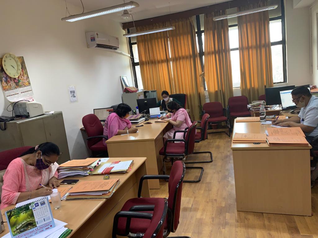 CGST Appeals Commissionerate, Chandigarh  organized essay writing competition today under AKAM with the theme of essay being Freedom struggle.

Jute bags were also distributed to staff in the office to motivate the use of khadi.
<a href="/cbic_india/">CBIC</a>
 
<a href="/PMOIndia/">PMO India</a>
 
<a href="/FinMinIndia/">Ministry of Finance</a> <a href="/cgstchdzone/">CGST Chandigarh Zone</a>