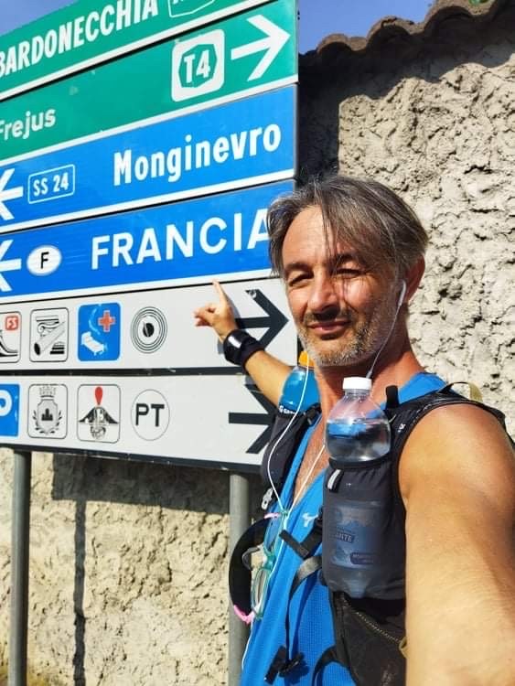 FIA_actors's tweet photo. FIA supports actor @agis_emmanouil 's action to raise awareness through his #2421ClimateRun from Athens to Glasgow – Go Agis!!! #ClimateCrisis #ClimateAction #TogetherForOurPlanet #ActorsforChange https://t.co/wMNJXoj63h