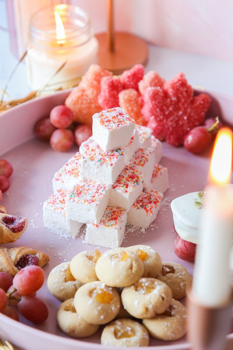 Autumn Dessert Charcuterie Board featuring Hard Cider Marshmallows &amp; Ginger Stout Button Cookies. With Karo® Syrup and ACH Foodservice. 
 #ad #KaroSyrup #GreatGatherings #CharcuterieBoard #RecipeIdeas

frostedpetticoatblog.com/2021/10/autumn…
