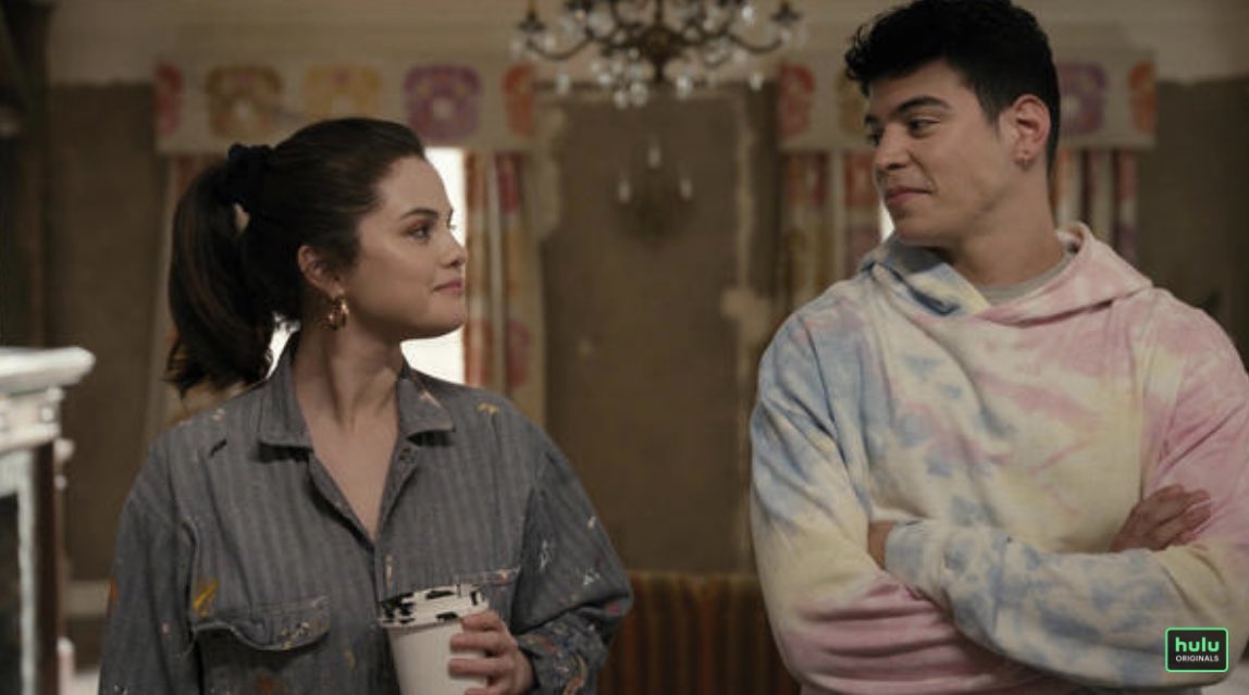 SelenaSourceFR's tweet photo. Nouvelle photo promotionnelle #OMITB https://t.co/U7lTsS8iRp