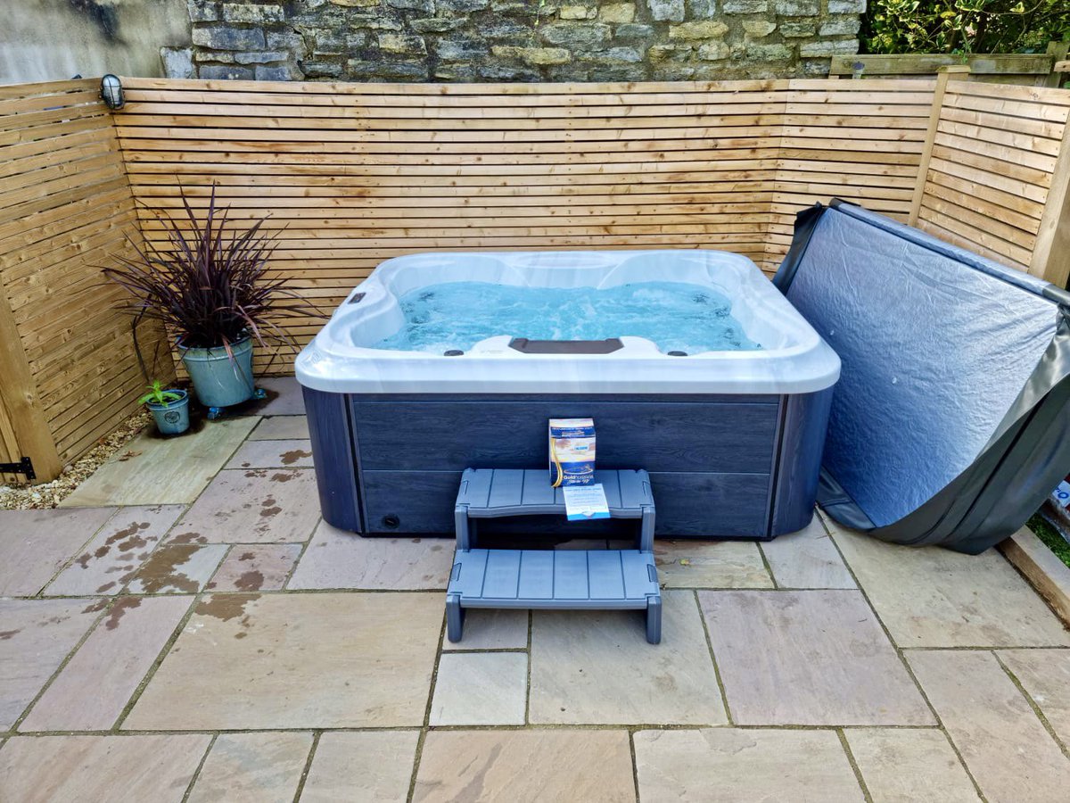 From the front 📸😍

Find your dream spa ⤵️
h2ohottubs.co.uk