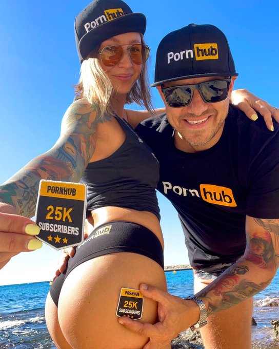 Thank you so much @Pornhub 🧡 we are proud to be part of this community 🖤 https://t.co/8DPMRHxZWo
