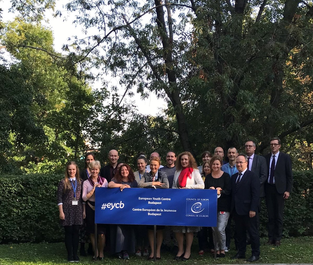 MarijaPBuric's tweet photo. Very glad to visit today in Budapest @coe #EYCB25 @ACoY_CoE / Très heureuse de visiter aujourd'hui à Budapest @coe_fr #EYCB25 @ACoY_CoE https://t.co/QrQ2EdqtXI