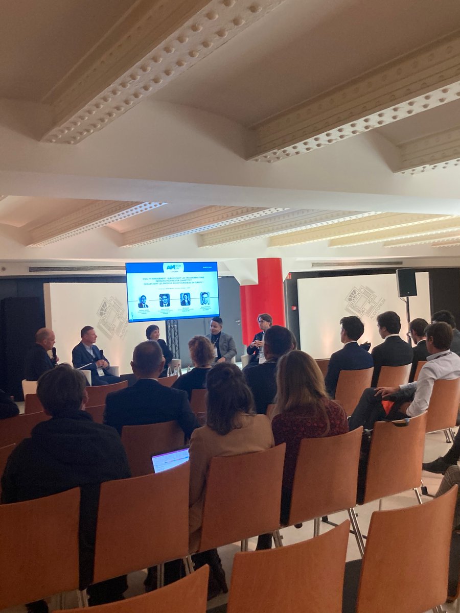 #Tableronde de l’#AMTECHDAY « #Wealthmanagement : quelles sont les #transformations décisives pour rester compétitif ? Quelles sont les #fintechs incontournables en #Europe ? » animée par Benoit MENOU avec la participation de @Azqore_SA @wesave_fr @NeuflizeOBC