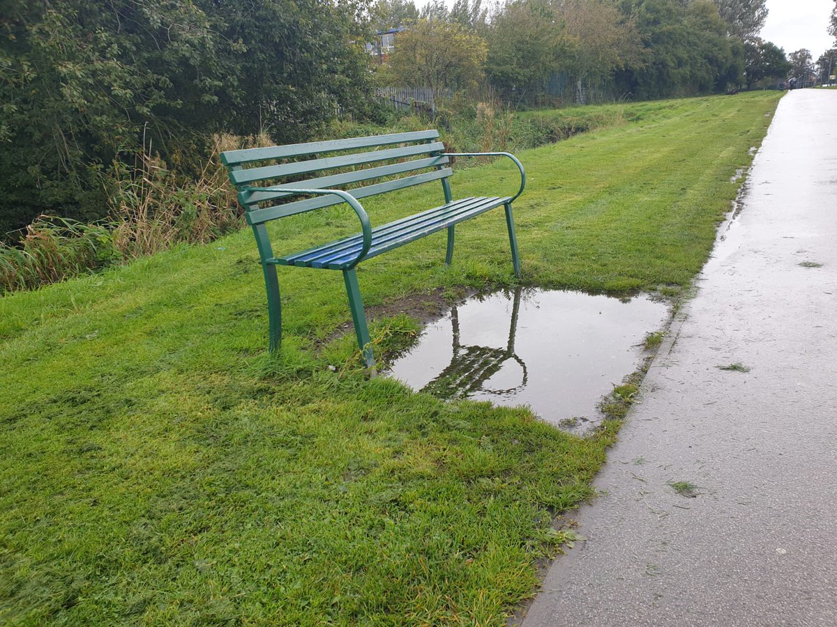 DaveApp's tweet photo. A walk round Orford water wold (avoiding the rain) splash zone & log flumes are coming on nicely & we have a new addition I know will be a hit! Fish pedicures sit on the bench take off your shoes & leave the rest to the fish ππβ€οΈππͺ
#StayActive #MentalFitness #GetWarrTalking https://t.co/dceroZSkT4
