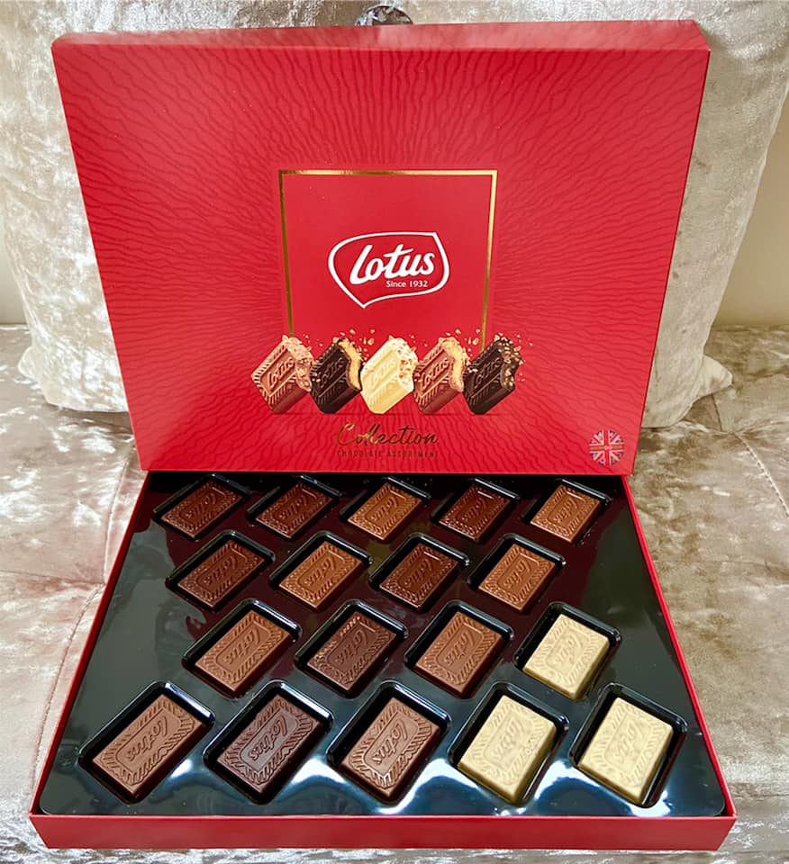 Lotus Box of Chocolates 😱 🍫

📸 newfoodsuk