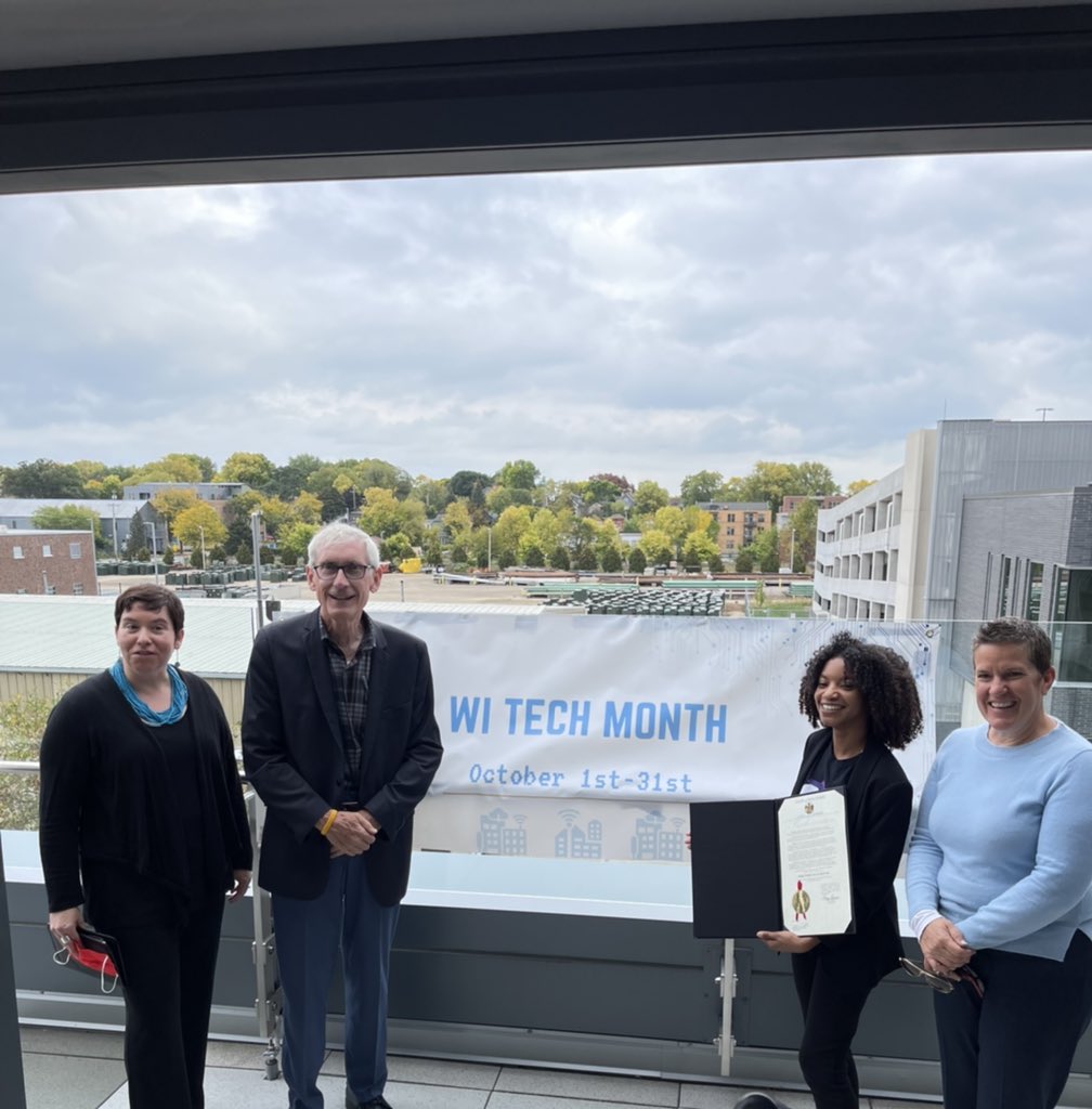 ranell_io's tweet image. It is officially #WItechmonth per the proclamation from @GovEvers & @WEDCNews CEO, Missy Hughes. 
Congrats @themilkywaymke for being a tech champion in our state!
Visit milkywaytechhub.com/events #Tech #AmFam #WisconsinVoices #STEM #Wisconsin