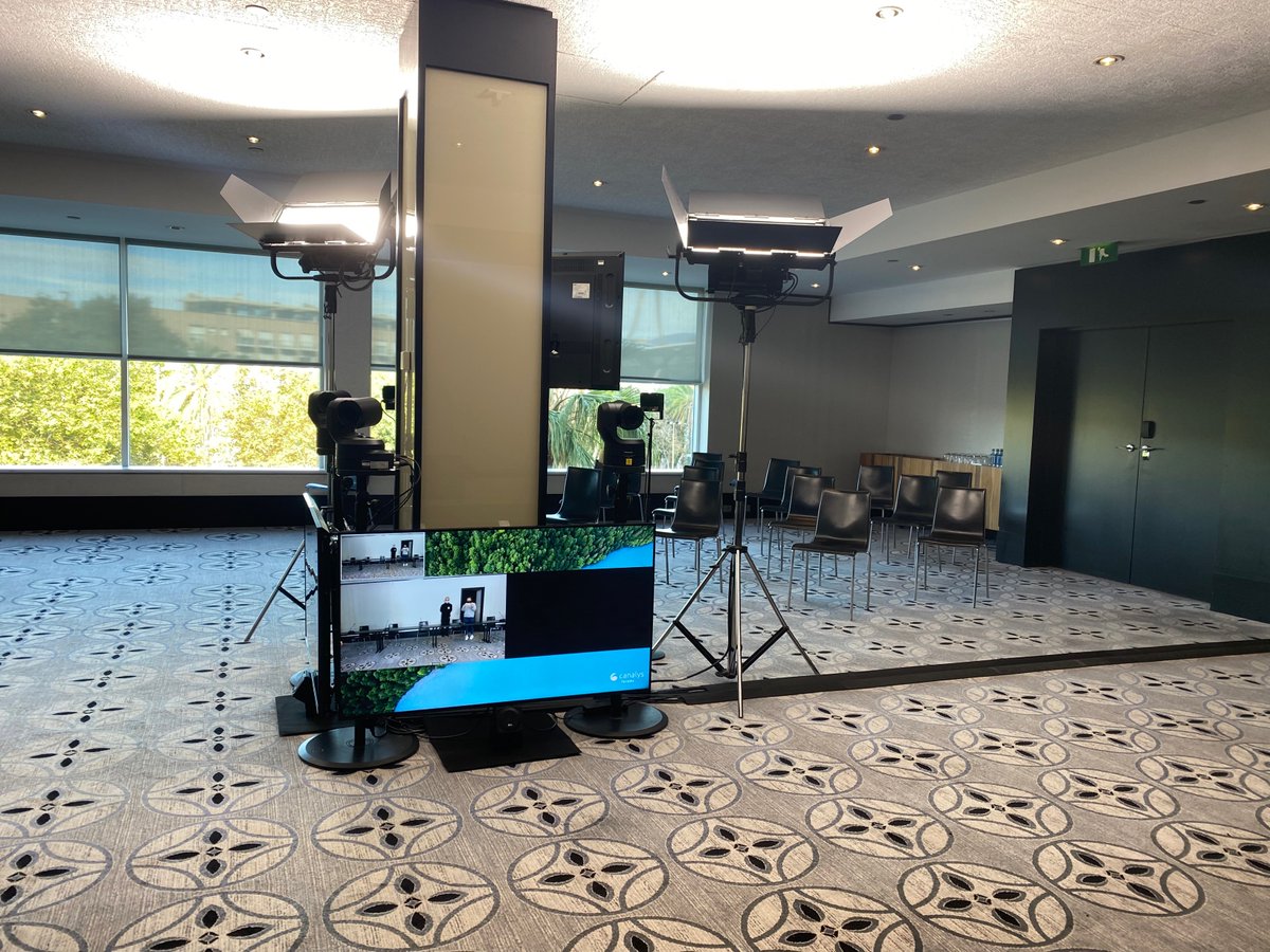 CanapiiOfficial's tweet image. #CanalysForums21 is LIVE on @CanapiiOfficial!
From Barcelona, and streaming to the entire EMEA, @Canalys is hosting the largest hybrid event bringing together the IT channel community. 
#hybridevents #eventplatform