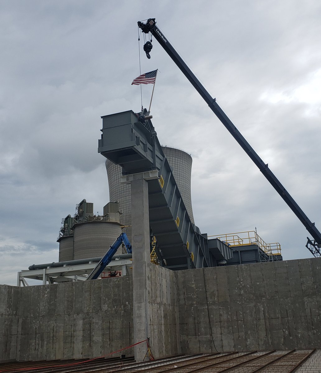uccenviro's tweet photo. Every aspect of the UCC SFC is designed to minimize maintenance while operating dependably from outage to outage. Get more information today: https://t.co/KRIbzaE84l 
#UCC #SFC #SubmergedFlightConveyor #MechanicalSystems #BottomAsh #Sluice #CoalFired #Boilers #Incinerators https://t.co/iILH57JToZ