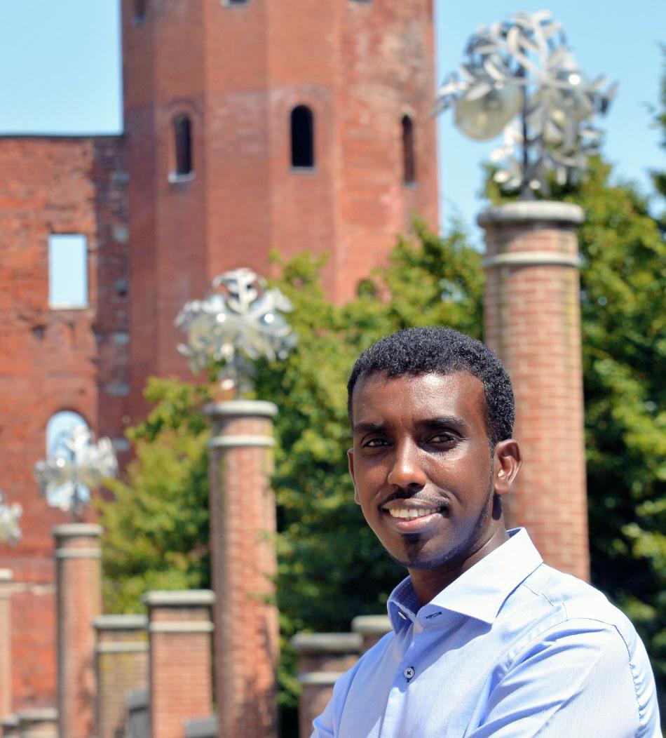 A Torino la situazione si deciderà al secondo turno,Abdullahi ha raccolto oltre 1000 preferenze.Sarebbe importante avere la sua voce in consiglio,e con lui la sua attenzione all'integrazione, all’inclusione e all'accesso alla cittadinanza.Forza @Abdulla41082459! #facciamoeleggere