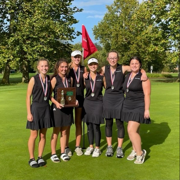 Congratulations to the VB Girls Golf Team for making it to State! They placed 2nd out of 15 teams at their district tournament! Good luck next week girls!