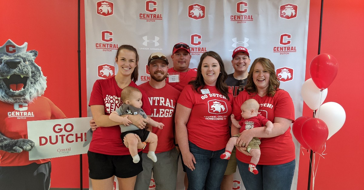 CentralCollege's tweet photo. Our hearts are full after a weekend with the Central family. ❤️ We had twice the fun celebrating double the reunions, multiple Dutch victories and creating memories. 
Here are some highlights from the weekend. More to come! https://t.co/ePhpwiCifw