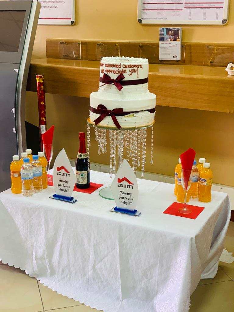 RwEquityBank's tweet photo. Serving you is our delight. https://t.co/ImnJEVFq5h