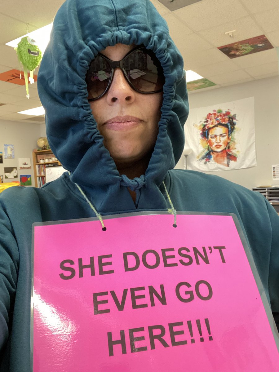 MsYesiB's tweet photo. Battle of the Memes Monday and Superhero vs. Villains Tuesday #RivalryWeek #OHSvsPHS #BronchoNation #GoBigRed @BigRedBronchos @BronchoNews @OhsStuco https://t.co/wya4UP6rL0