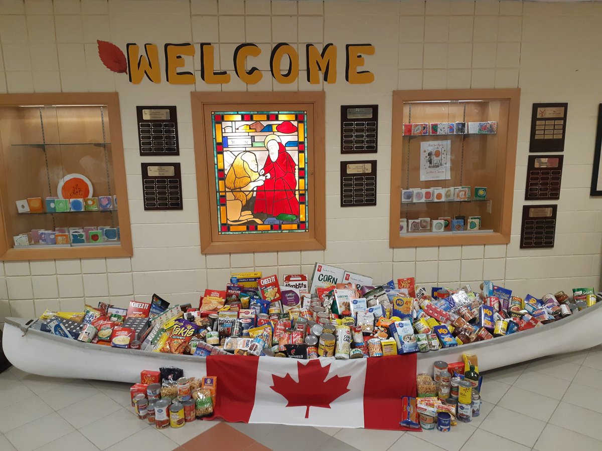 StJeromeCES's tweet photo. Our canoe is overflowing with gratitude and many blessings! Tomorrow is our last day to bring  non perishable food items. SJE families are so generous and we are thankful! Donations in support of the @aurora_food pantry! @TheAuroranNews https://t.co/1aF1ad4htE